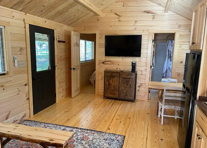 Cobb Creek Cabins